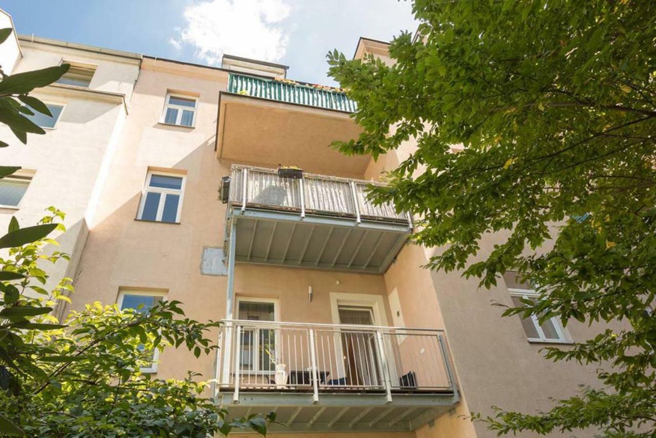 Spacious Vienna Central Station Residence Kültér fotó