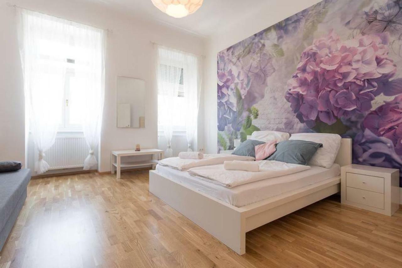 Spacious Vienna Central Station Residence Kültér fotó
